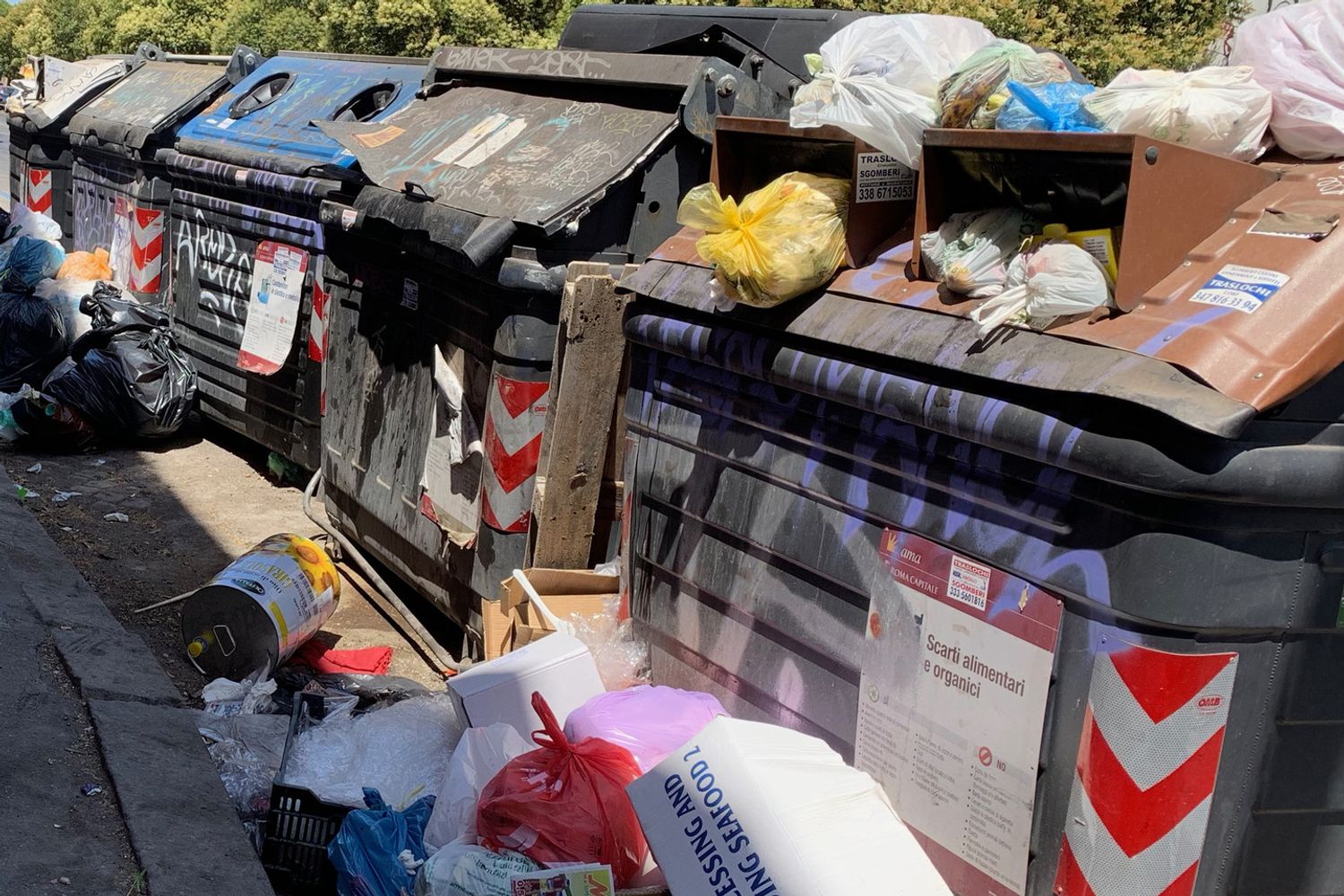 Rifiuti a Roma