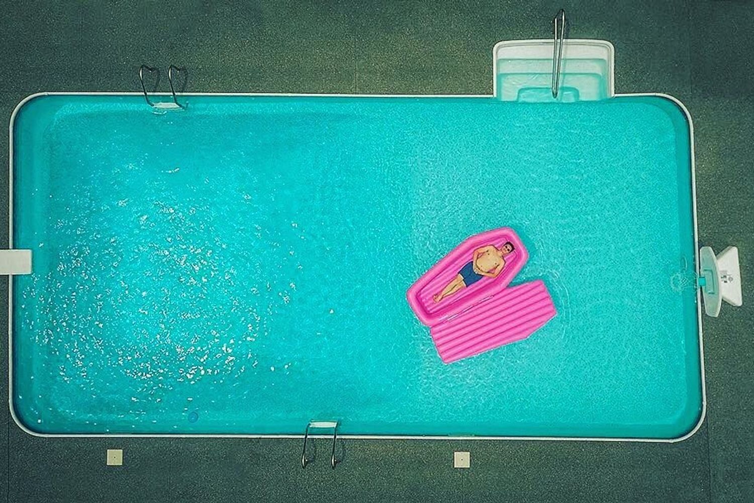 Pop Pom Floats