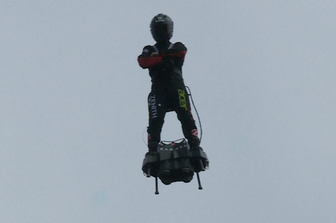 Flyboard, Zapata