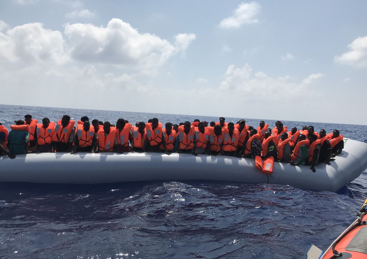 Migranti salvati da nave Ocean Viking, immagine d'archivio