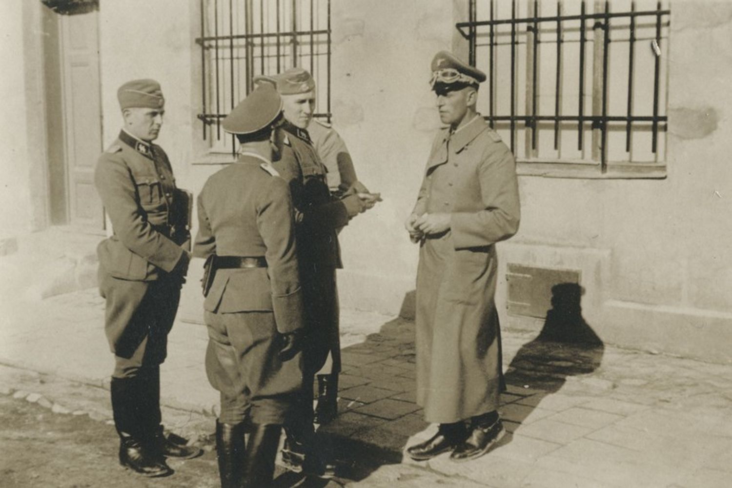 Il generale delle Ss Hans Kammler (a destra)