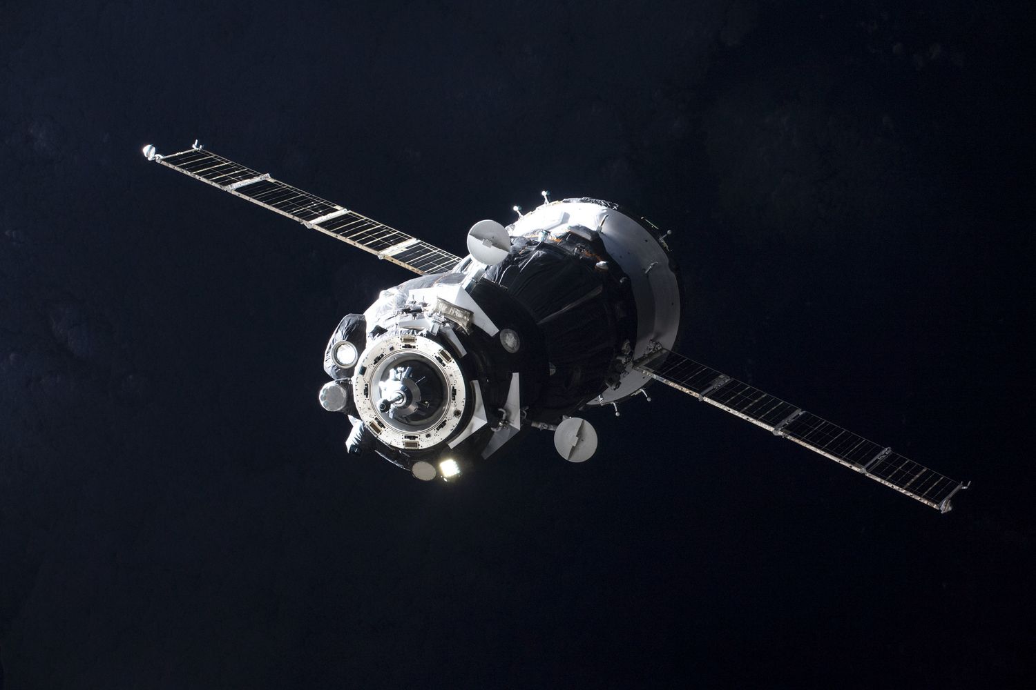 La Soyuz Ms-12