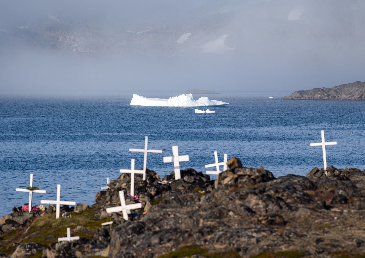 Come Si Chiamano Gli Abitanti Della Groenlandia In Groenlandia e in Islanda fa troppo caldo. E gli abitanti vivono male