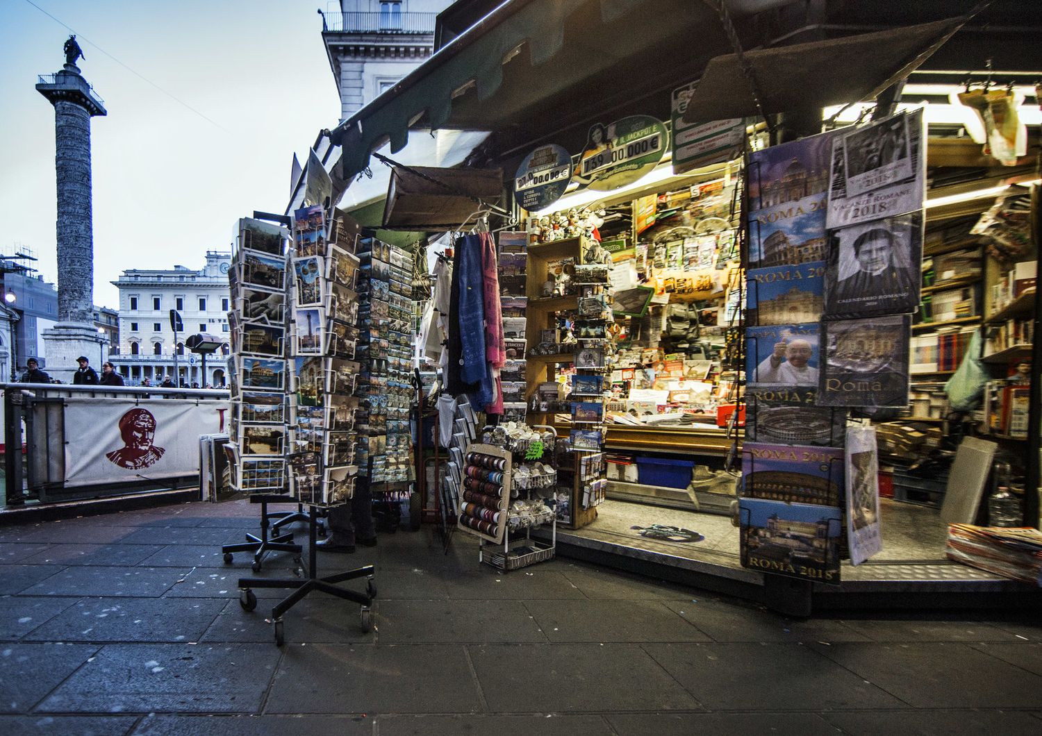 L'edicola di via del Corso, a Roma