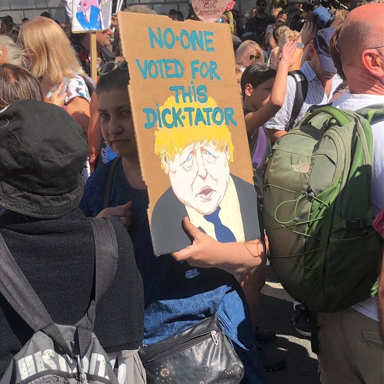 La manifestazione a Londra contro la sospensione del Parlamento&nbsp;