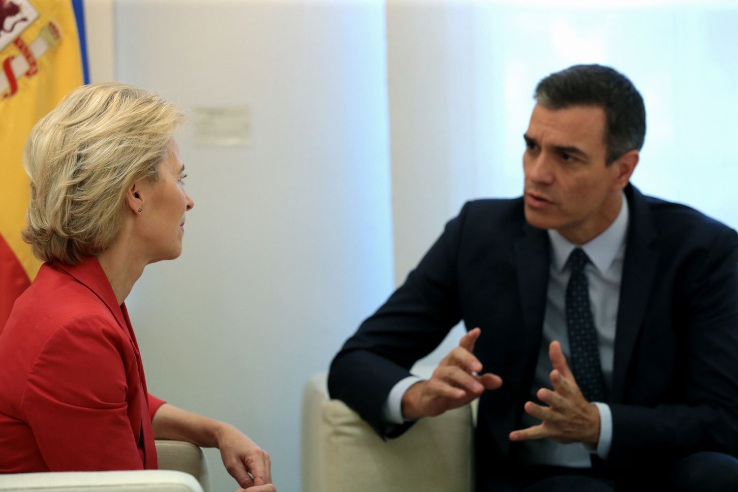 Von Der Leyen e Sanchez