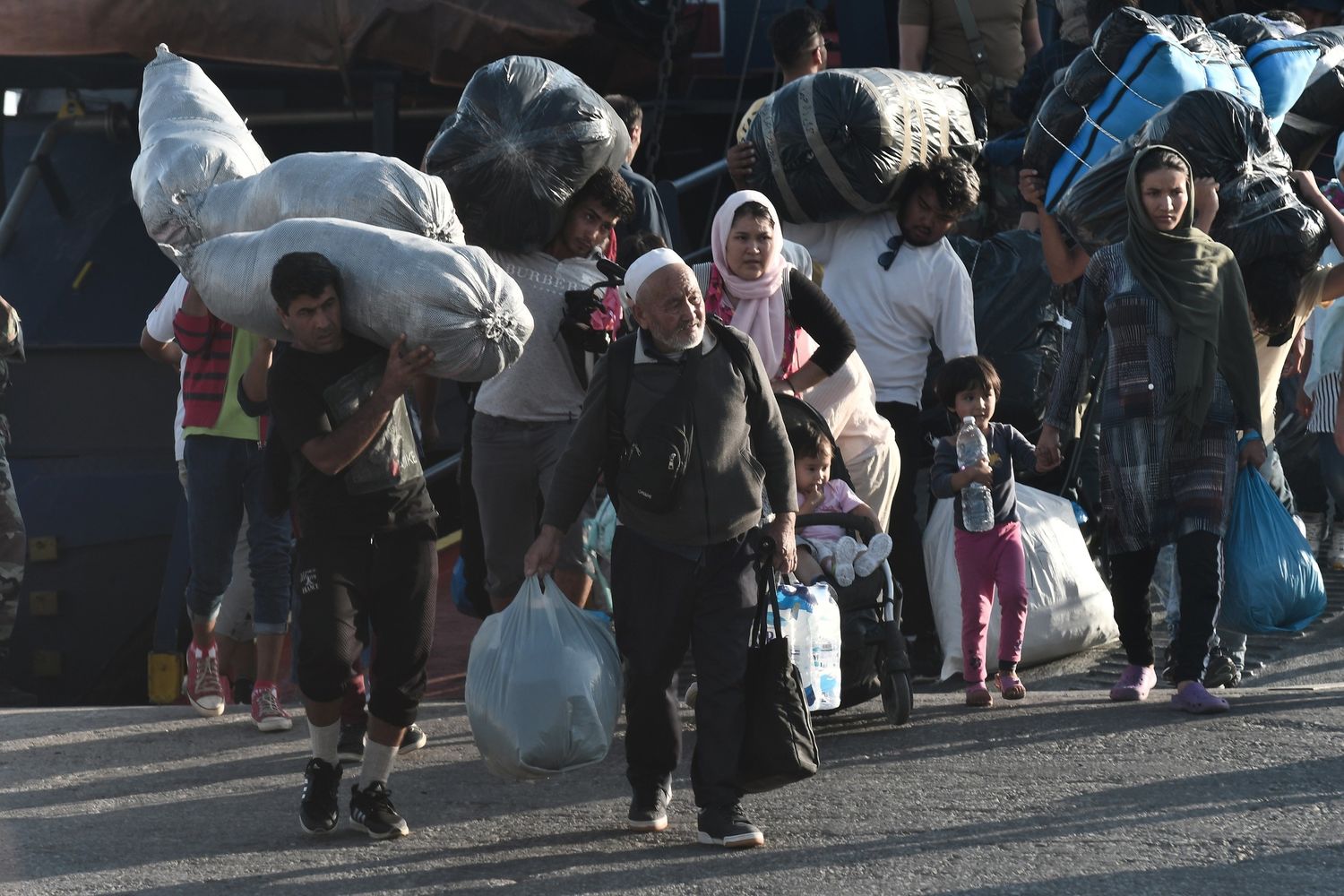 Migranti sbarcati nelle isole greche dalla Turchia