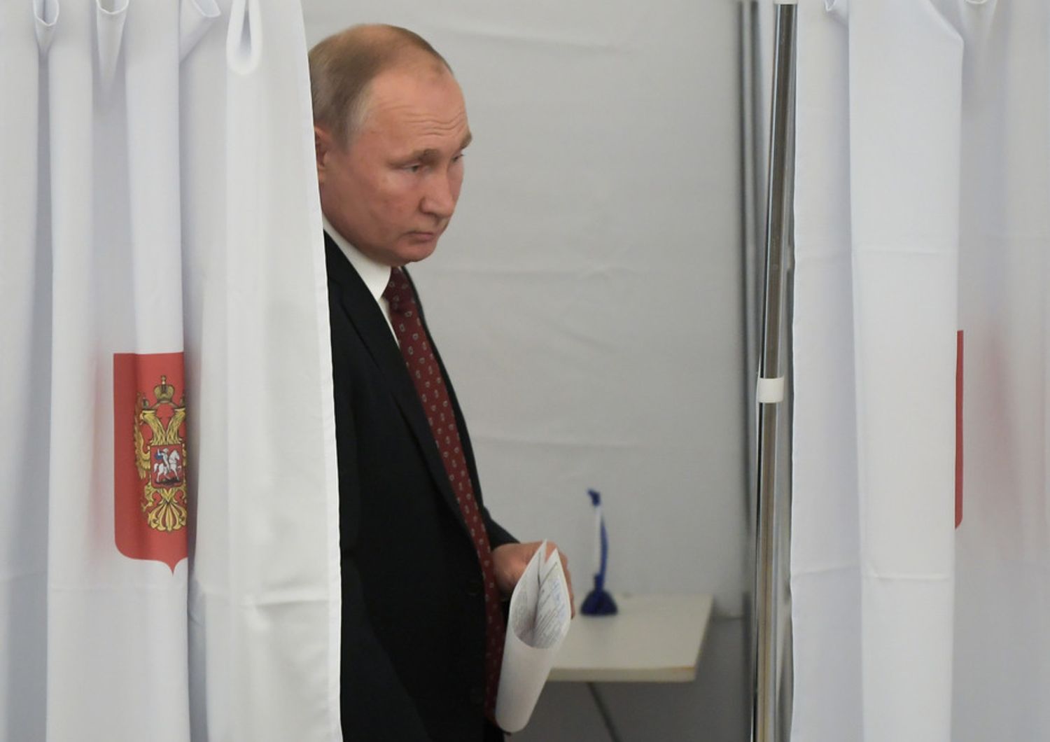 Vladimir Putin alle urne