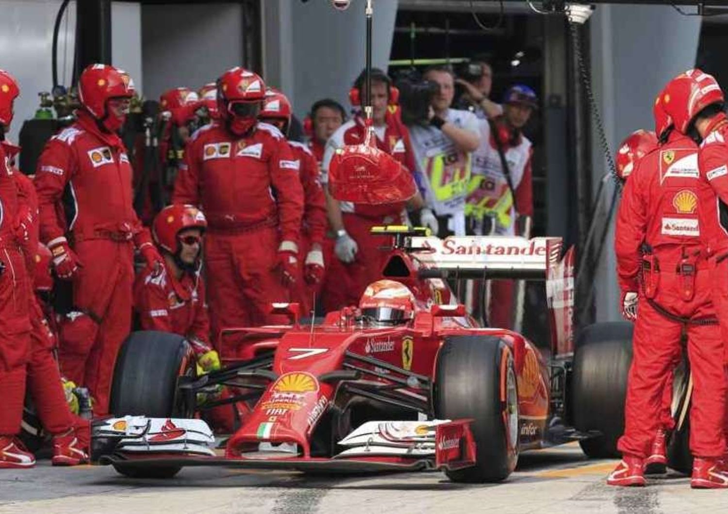 F. 1: Gp Australia, Vettel e Raikkonen pronti per la prima