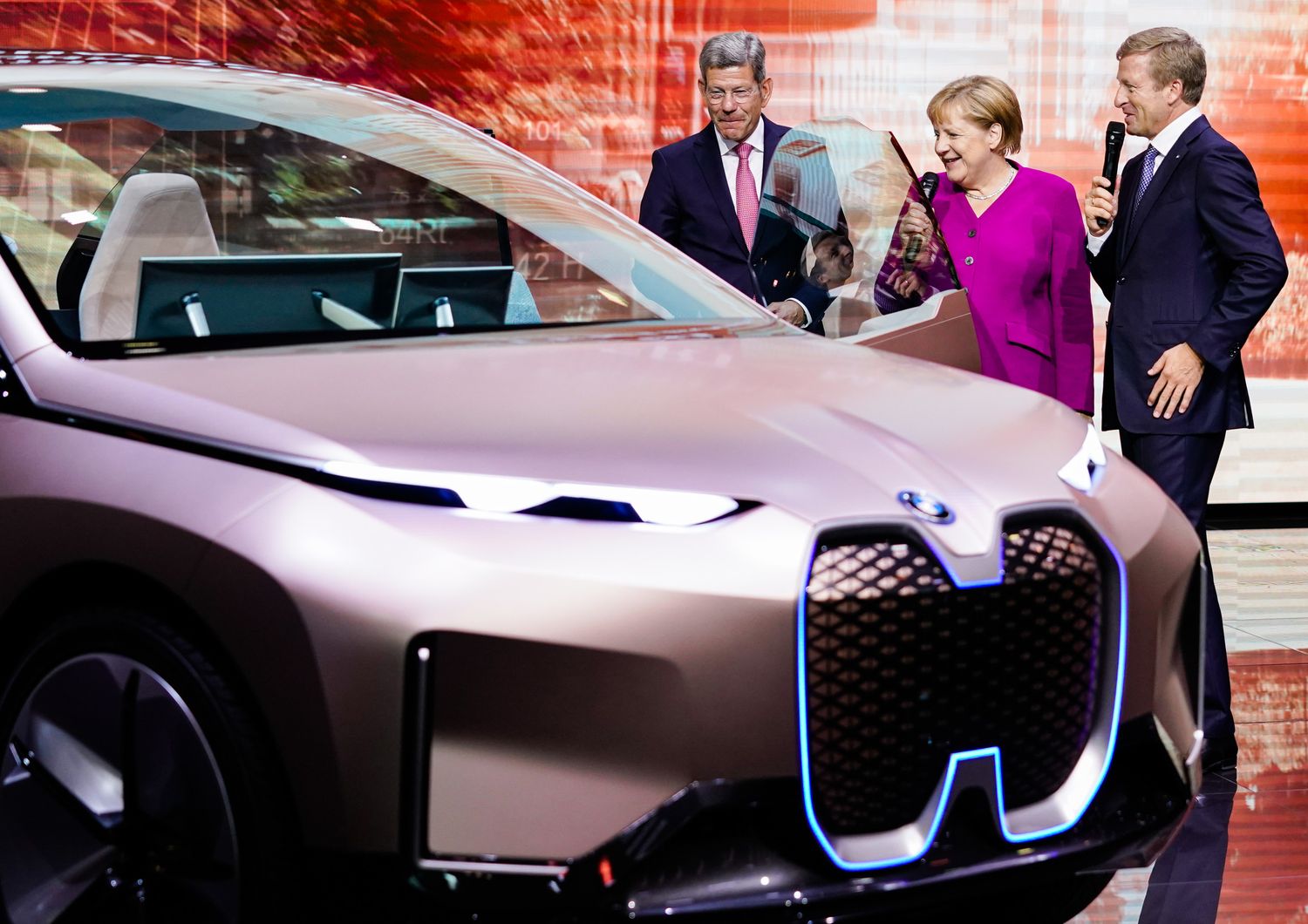 Angela Merkel al Salone dell'auto di Francoforte