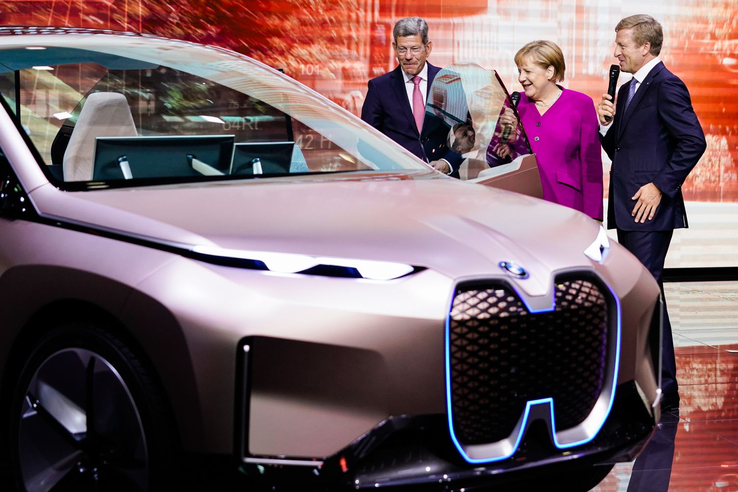 Angela Merkel al Salone dell'auto di Francoforte