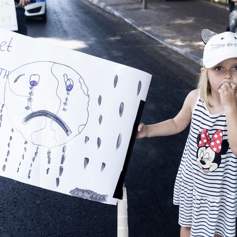 Una manifestazione a Cipro per il clima