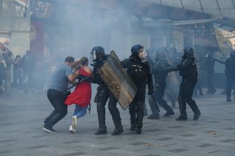 Scontri a Parigi durante le manifestazioni dei mesi scorsi&nbsp;