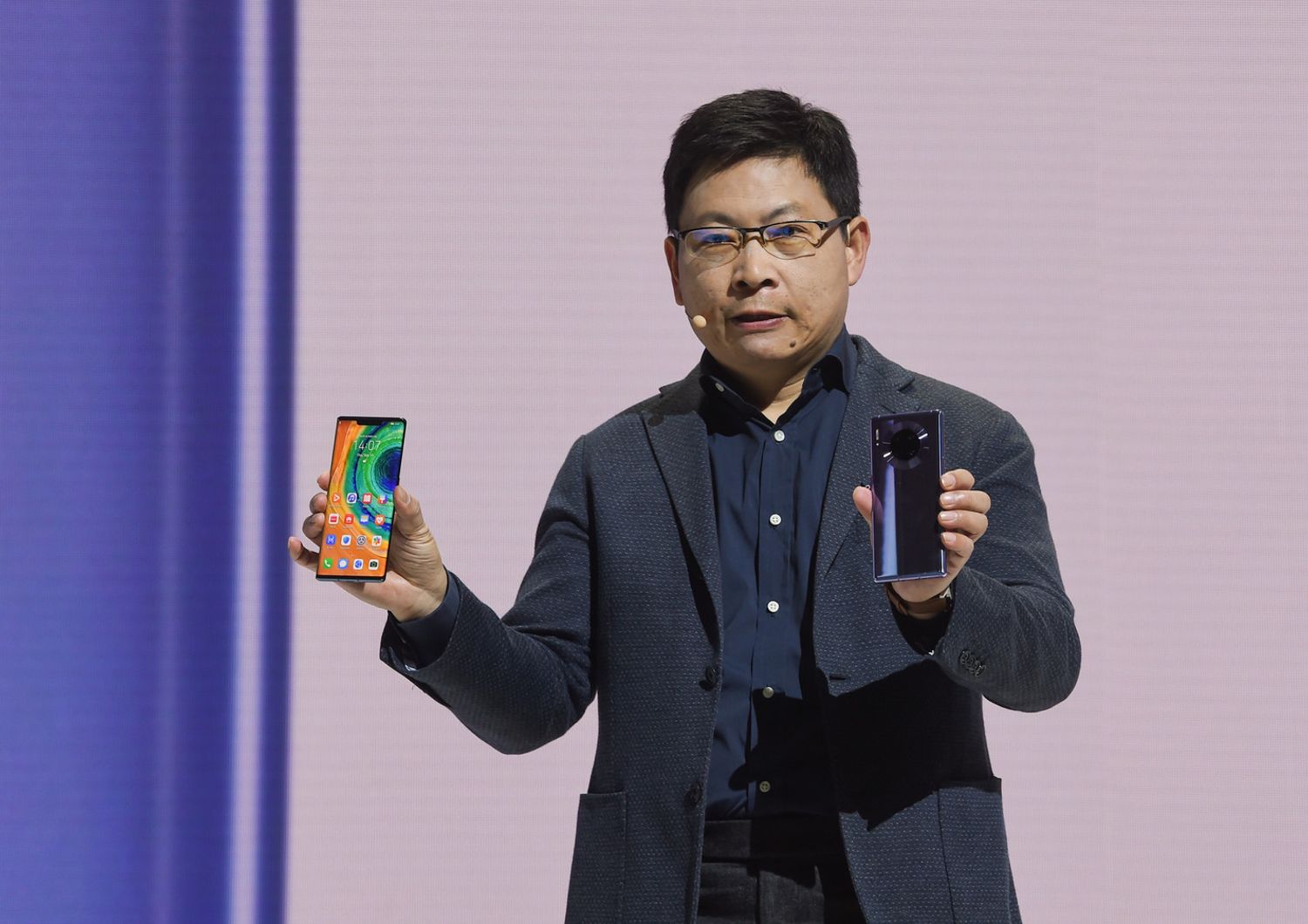 Richard Yu, ceo di Huawei, alla presentazione della serie Mate 30