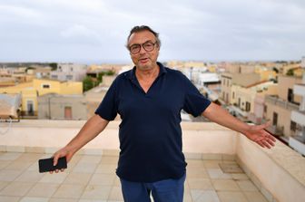 Sindaco di Lampedusa, Martello