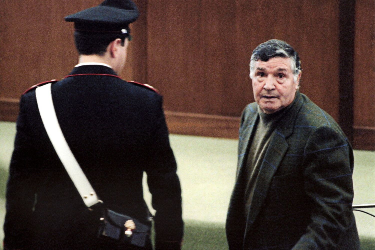 Tot&ograve; Riina in tribunale a Palermo nel 1993