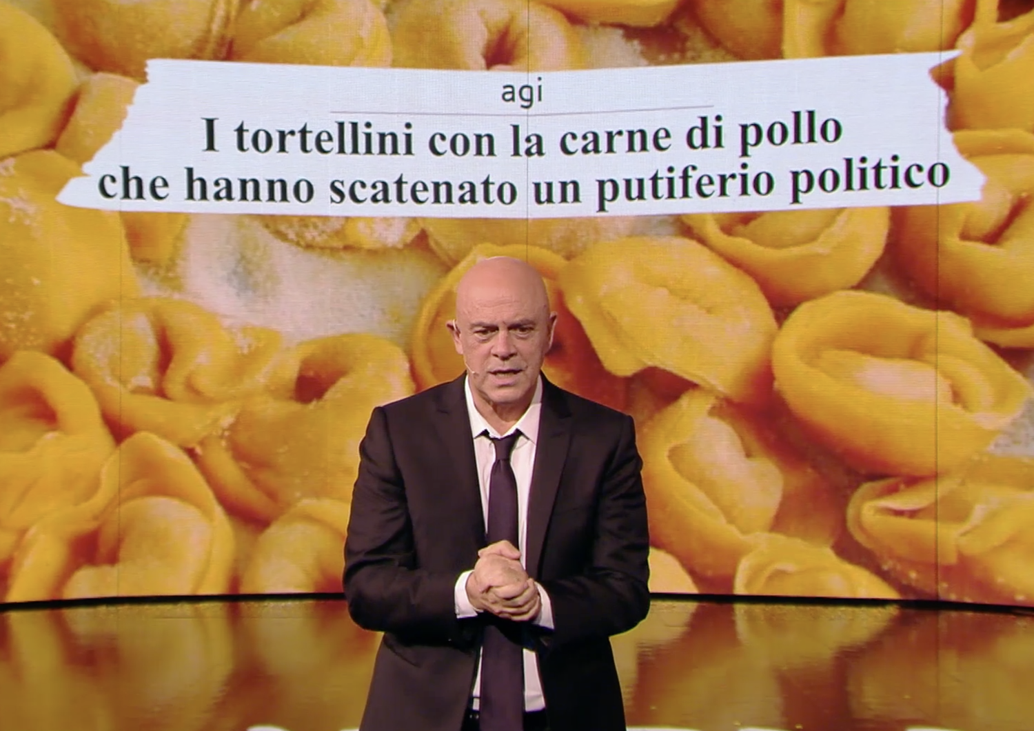 Maurizio Crozza nella puntata di 'Fratelli di Crozza' del 4 ottobre 2019 su Canale Nove