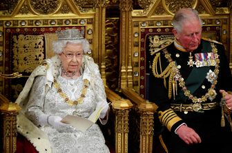 Regina Elisabetta a Westminster