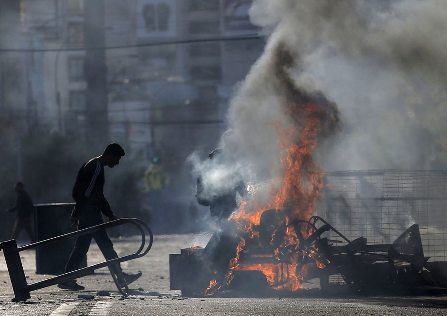 Le proteste per le strade di Santiago del Cile