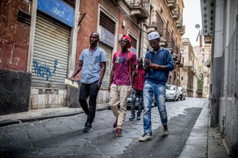 migranti dati lavoro italia