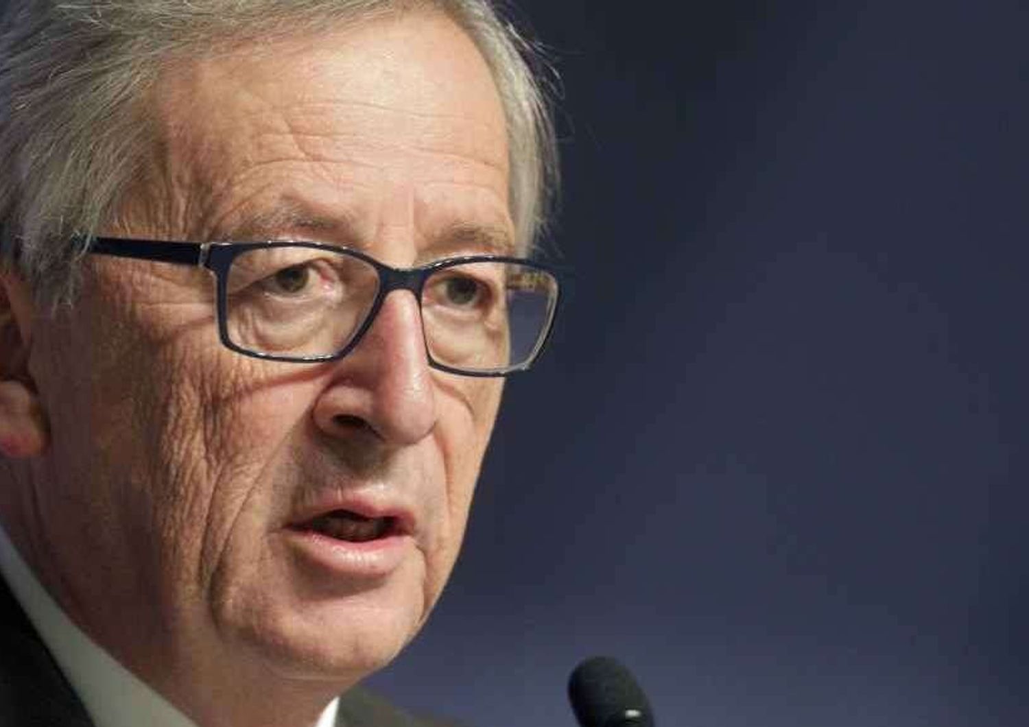 Ucraina: Juncker rilancia per esercito Ue, "messaggio per Mosca"