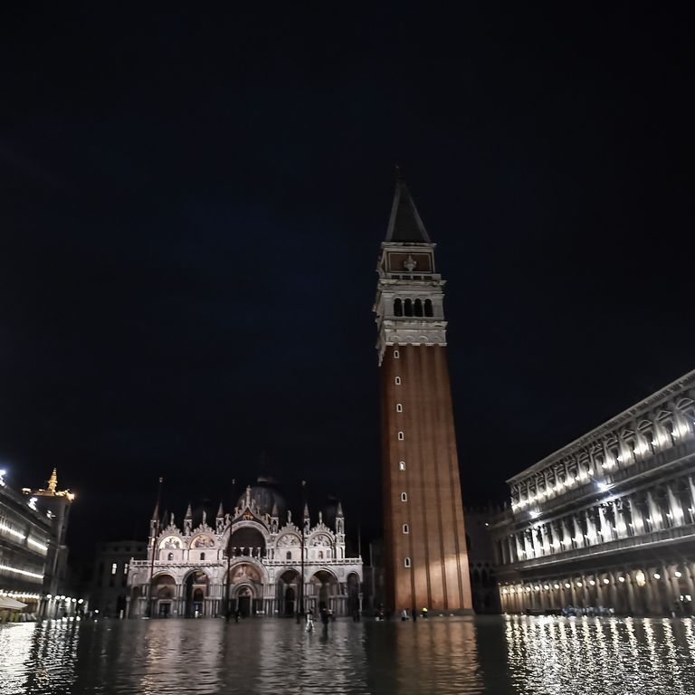 L'acqua alta a piazza San Marco