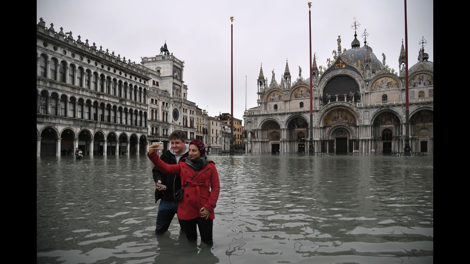 L'acqua alta in piazza San Marco