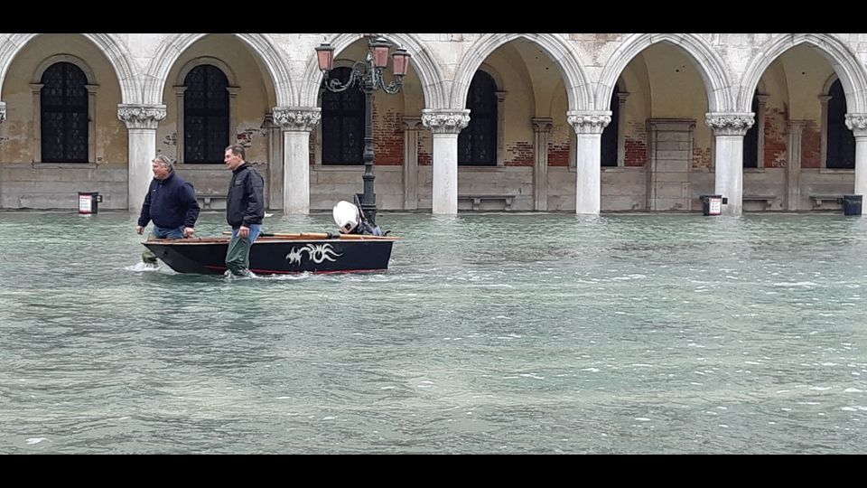 L'acqua alta in piazza San Marco, Venezia
