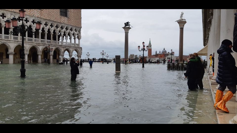 L'acqua alta in piazza San Marco, Venezia