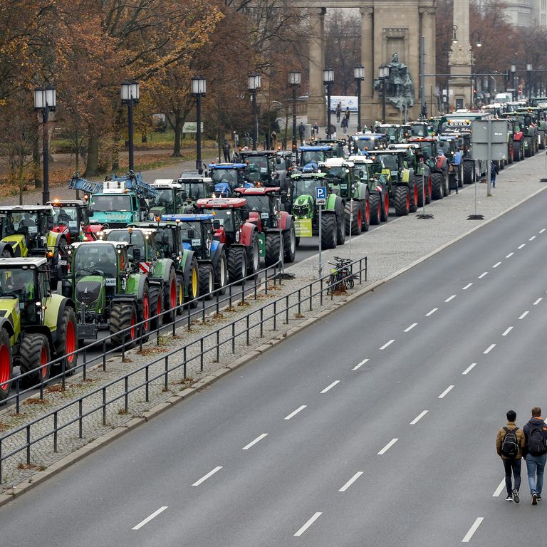 Manifestazione trattori Berlino