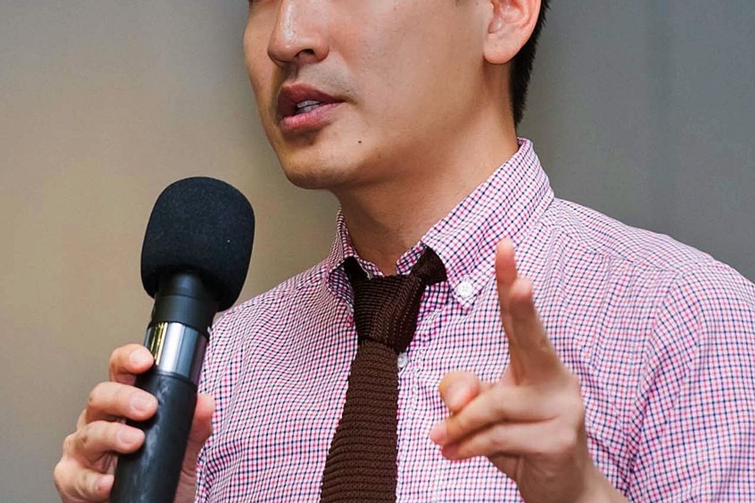 Jason Y. Ng