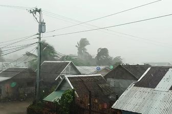 Tifone Kammuri, Filippine