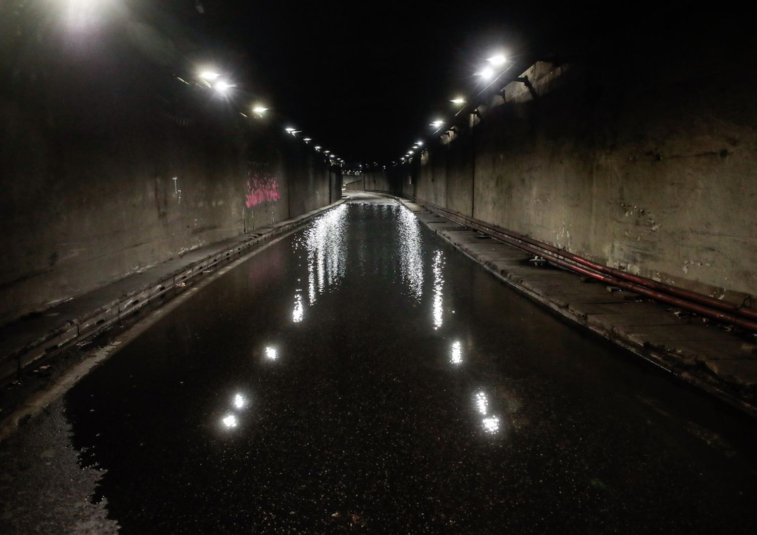 Un tunnel allagato a Roma