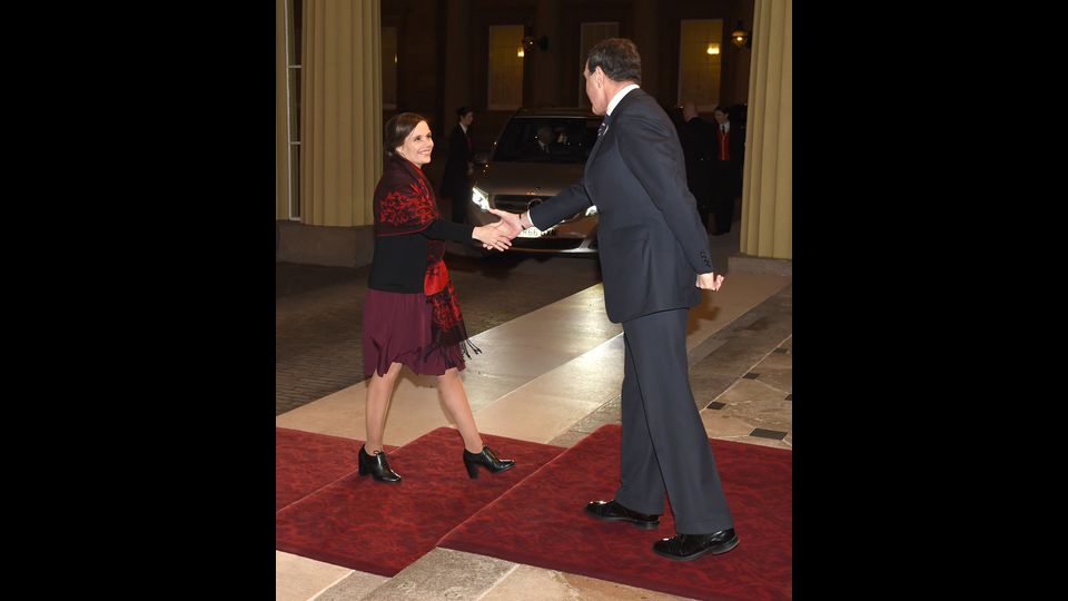 Katrin Jakobsdottir primo ministro islandese e Anthony Charles Richards