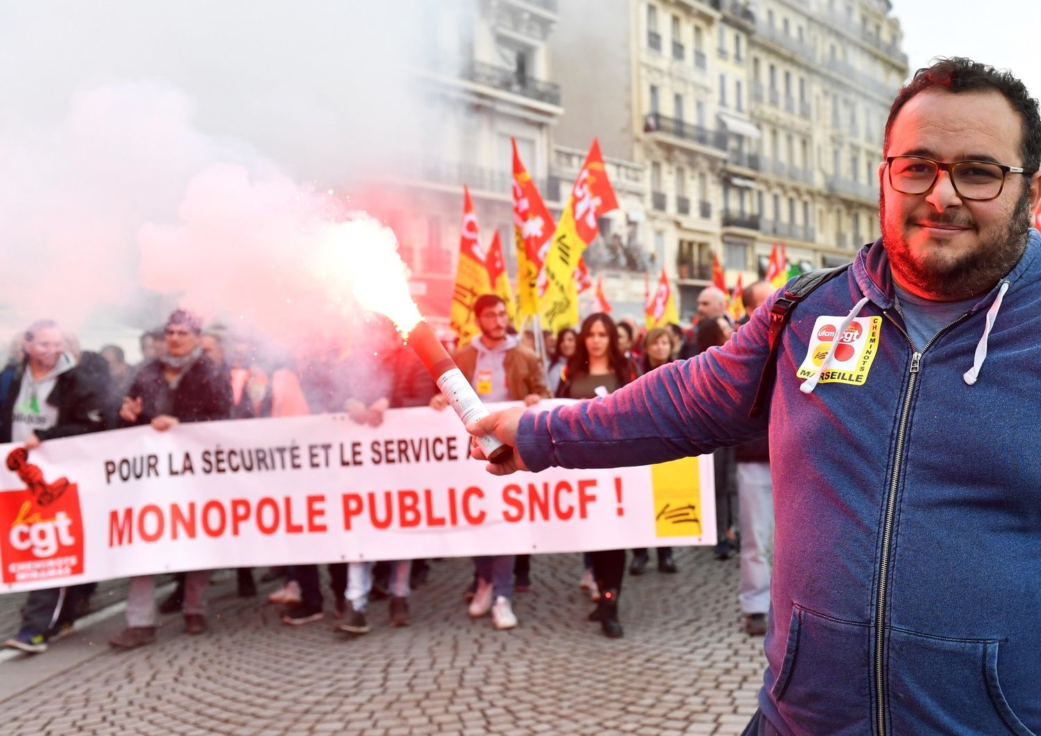 Francia sciopero treni pensioni macron