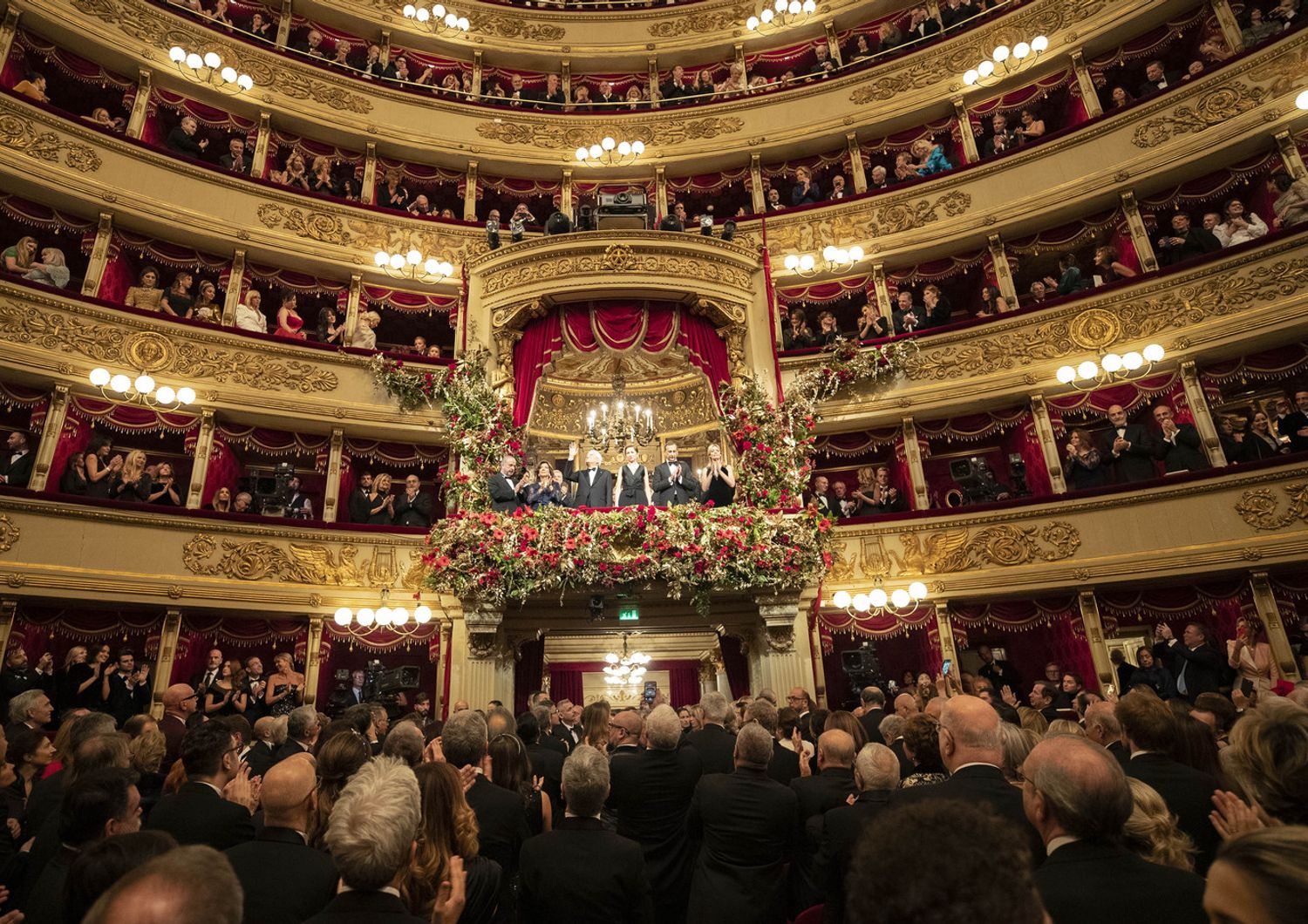 Mattarella e la figlia Laura alla prima della Scala