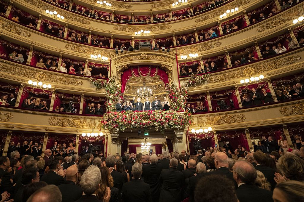 Mattarella e la figlia Laura alla prima della Scala