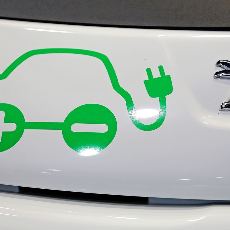 Peugeot elettrico