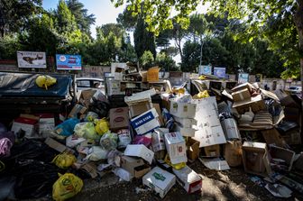 Rifiuti a Roma