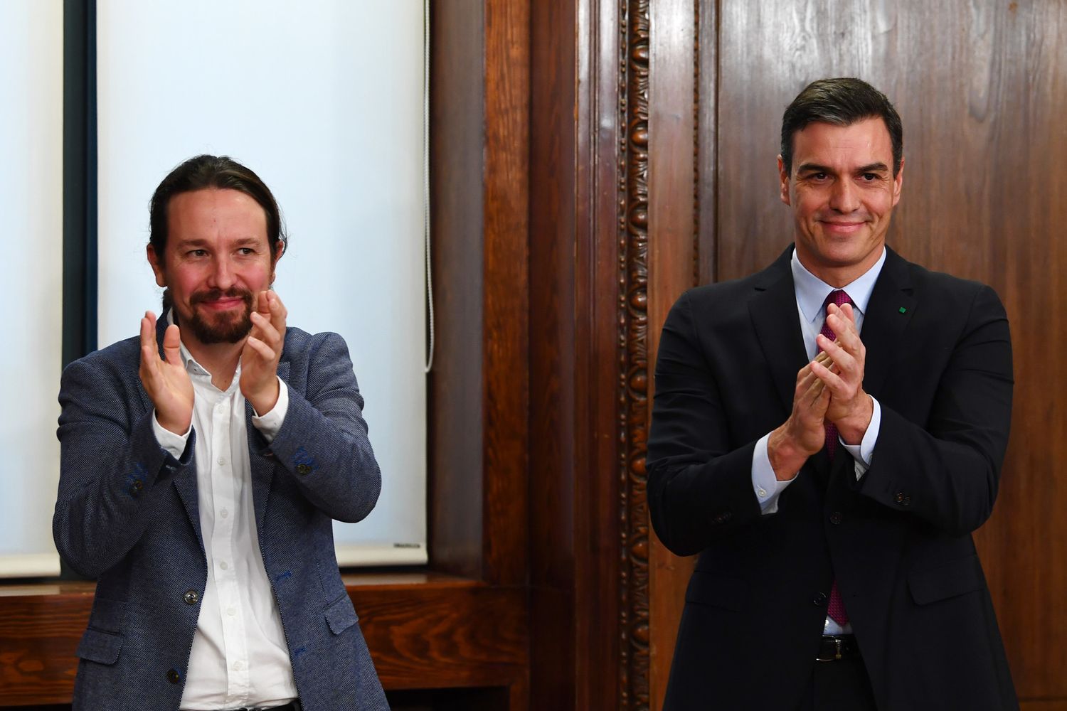 Pablo Iglesias, Pedro Sanchez