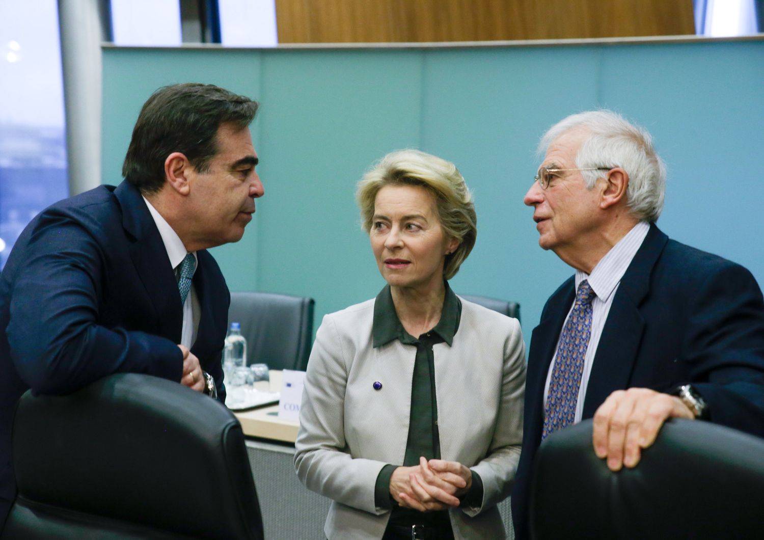 Schinas, Von der Leyen, Borrel