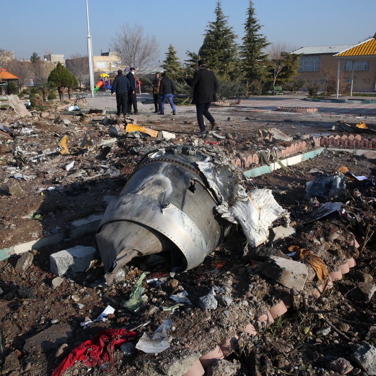 I rottami del Boeing ucraino precipitato in Iran