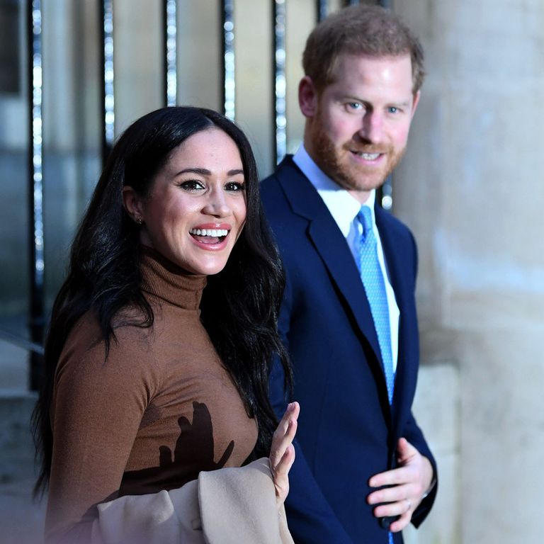 harry meghan rinuncia ruolo famiglia reale