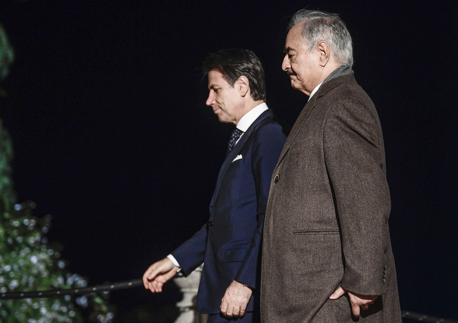 Giuseppe Conte, Khalifa Haftar