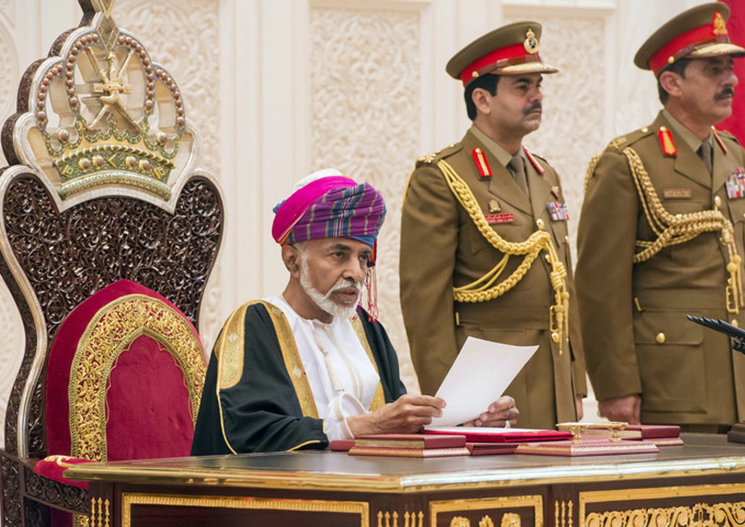 Sultano dell'Oman, Qaboos