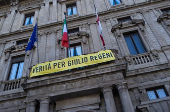 Striscione per Giulio Regeni a Milano