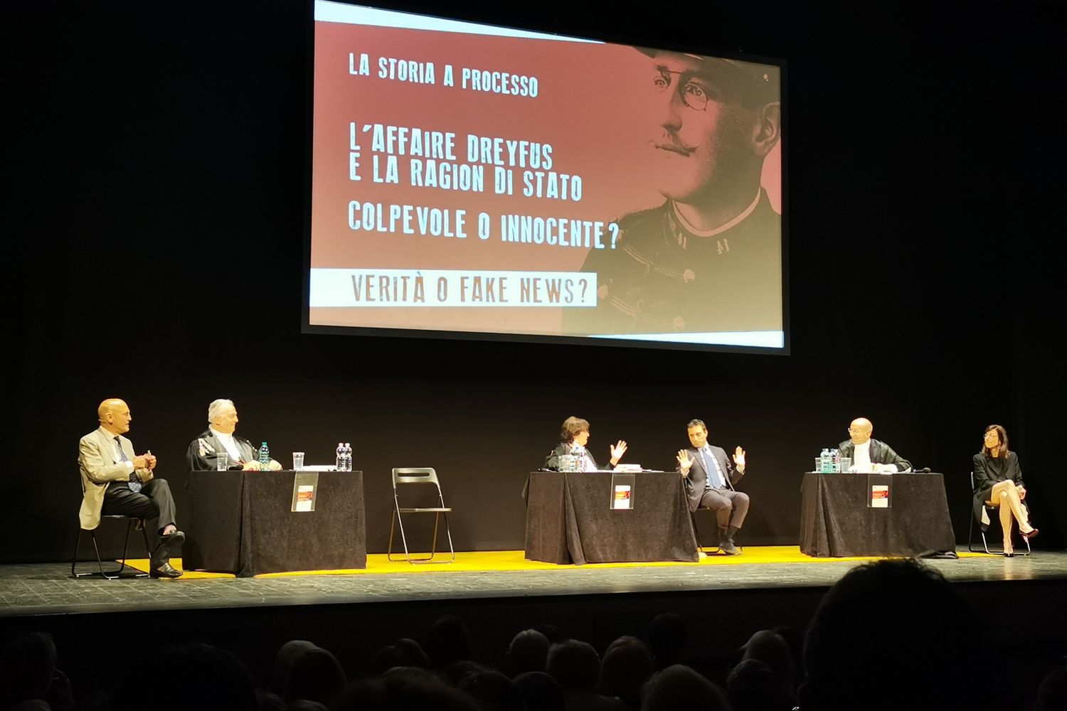 Un momento de 'Processo alla storia' sull'affaire Dreyfus