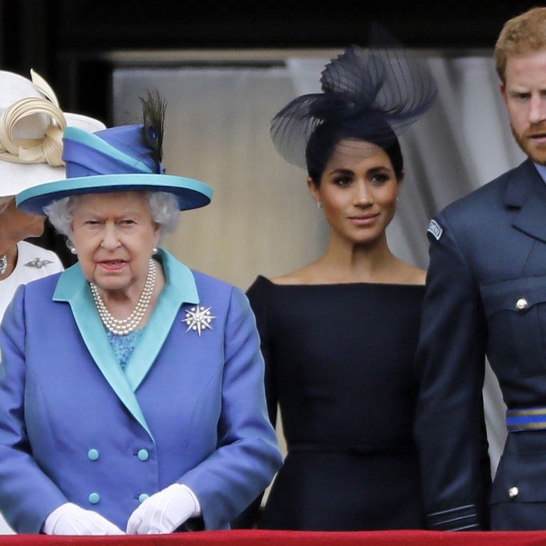 Elisabetta II, Meghan Markle e Harry Windsor