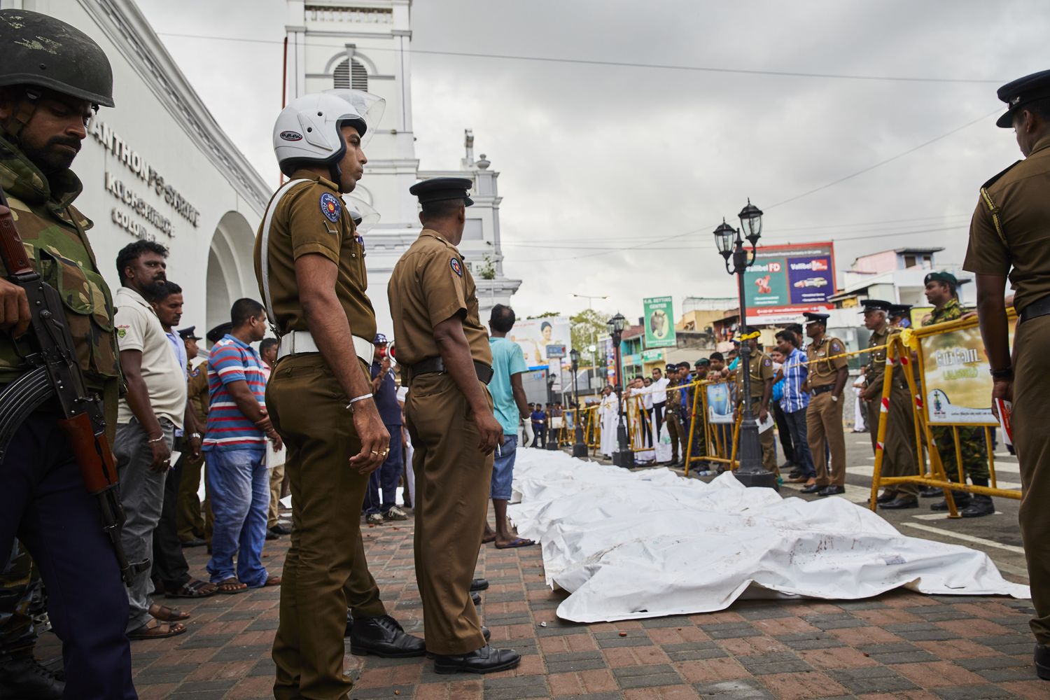 Alcune vittime della &quot;Pasqua di Sangue&quot; in Sri Lanka
