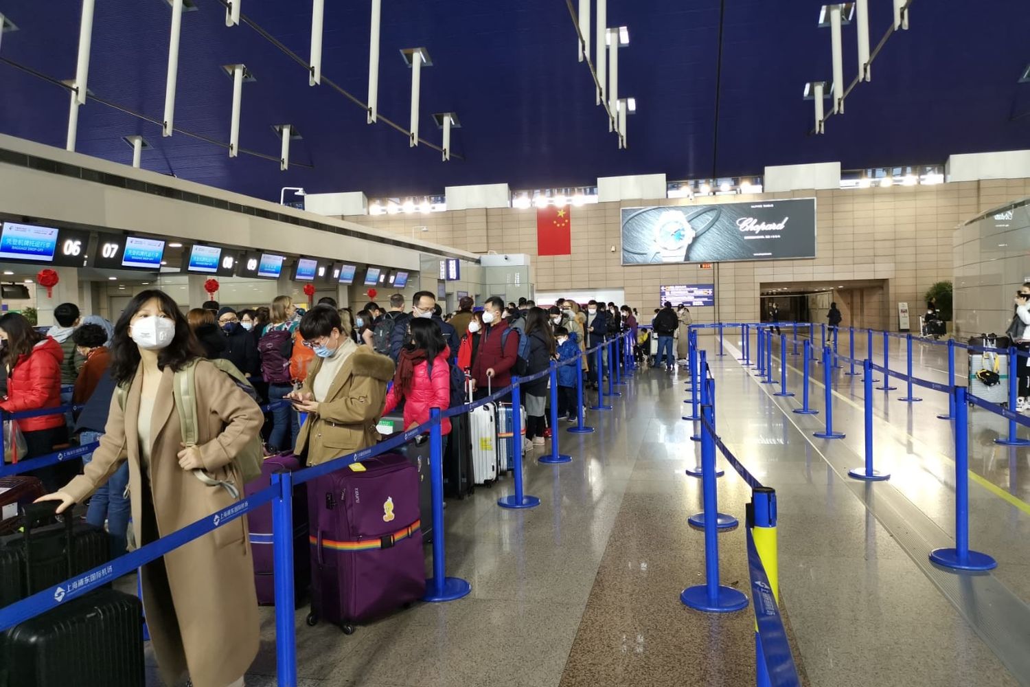 Virus cinese aeroporto di Shanghai&nbsp;